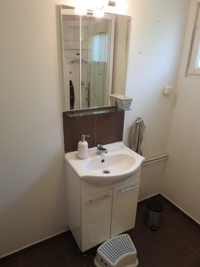 Akali Apartman 벌러토너컬리 외부 사진